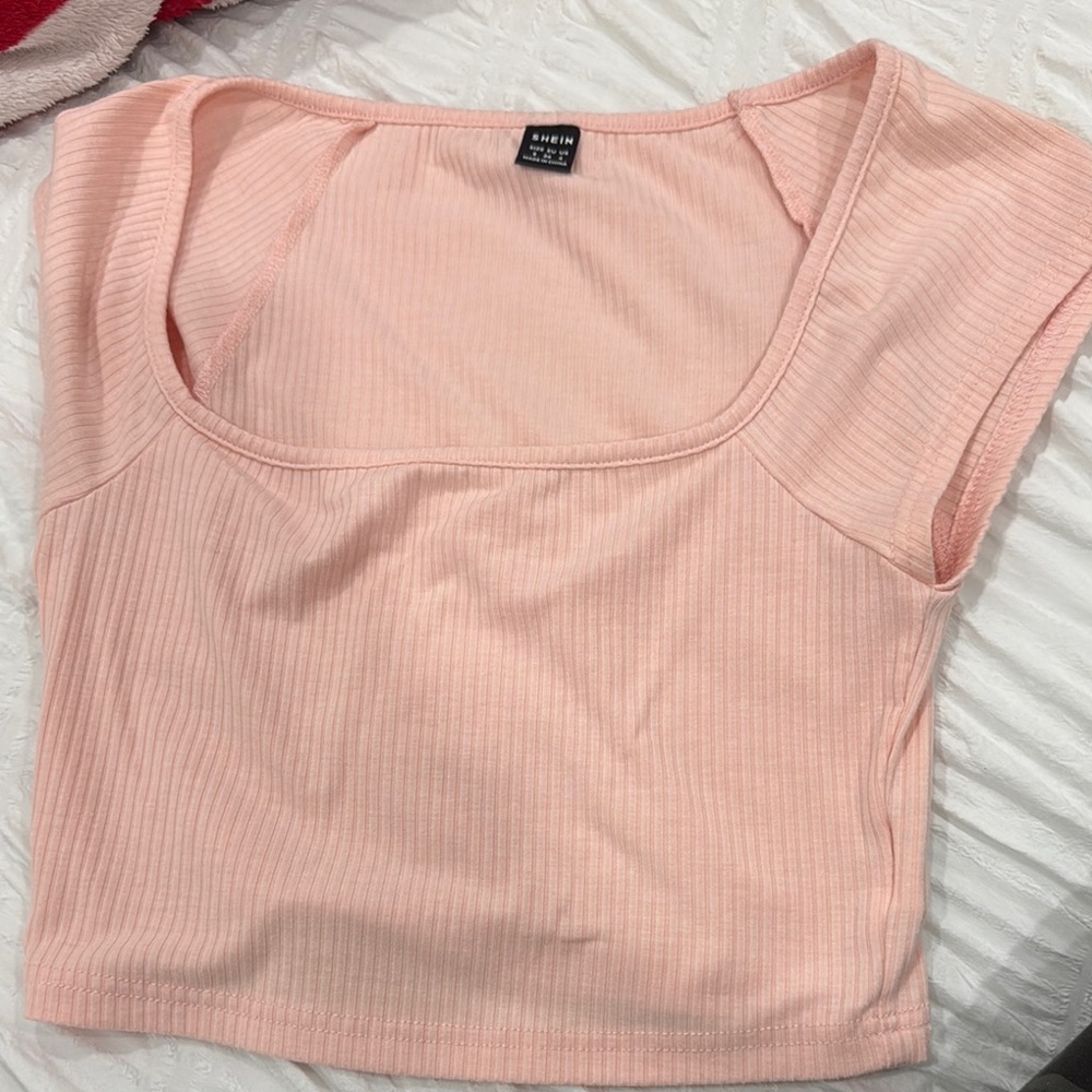SHEIN Pink Ribbed Cap Sleeve Crop Tank